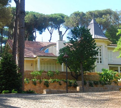 ZUHAIR MURAD RESIDENCE